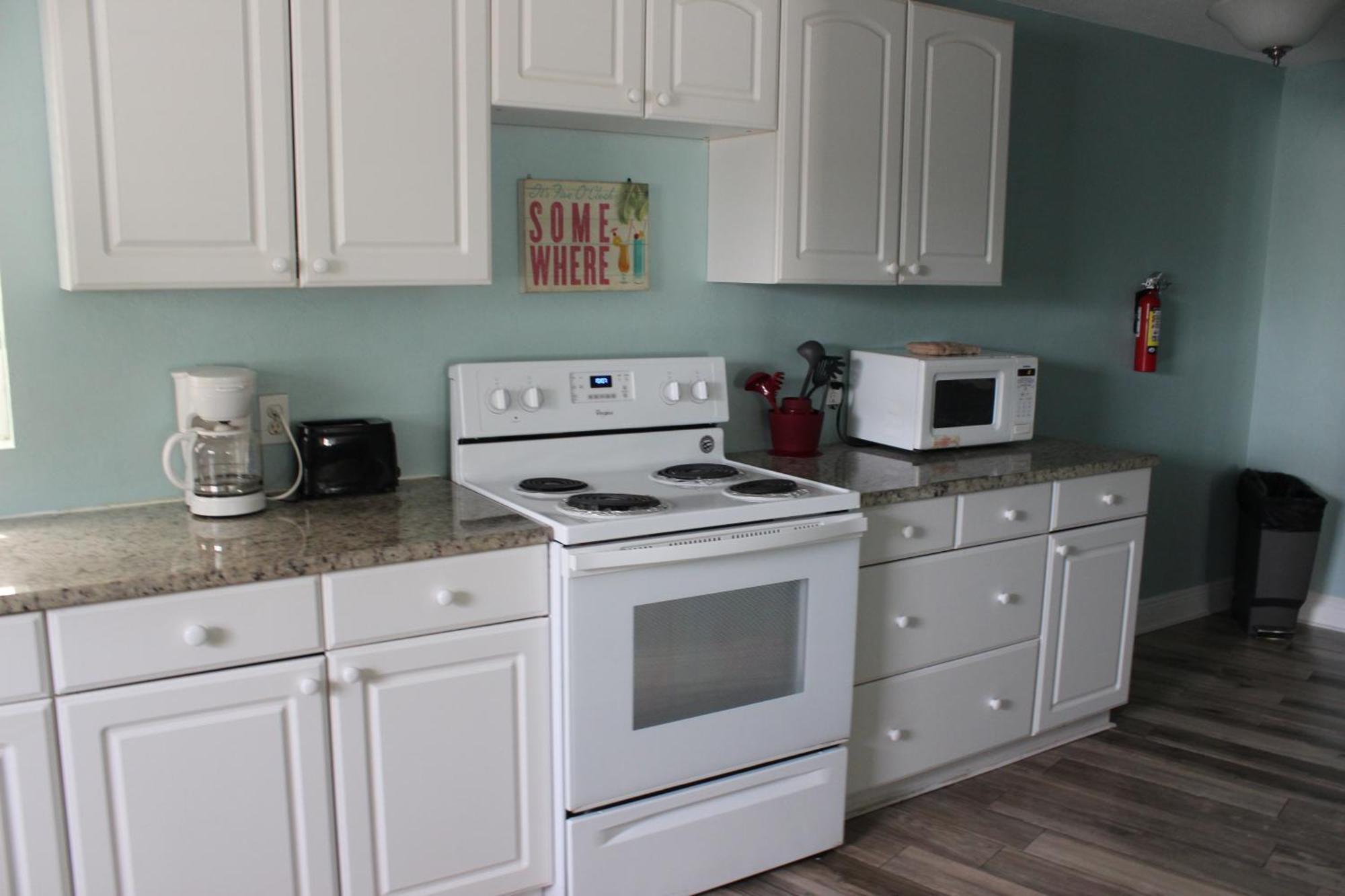 Shoreline Suites & Cabana Cottages - Beachfront デイトナ・ビーチ 部屋 写真