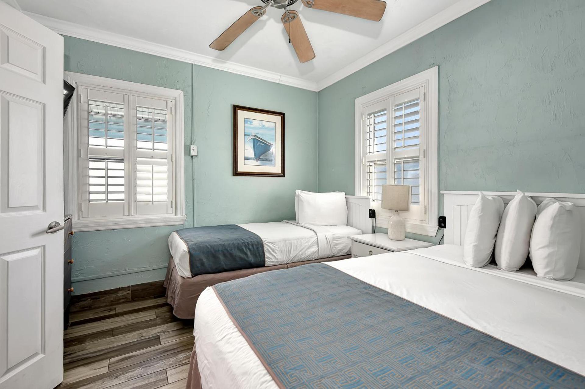 Shoreline Suites & Cabana Cottages - Beachfront デイトナ・ビーチ エクステリア 写真